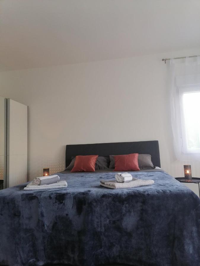 Leona Apartment Vidikovac, Pula Bagian luar foto