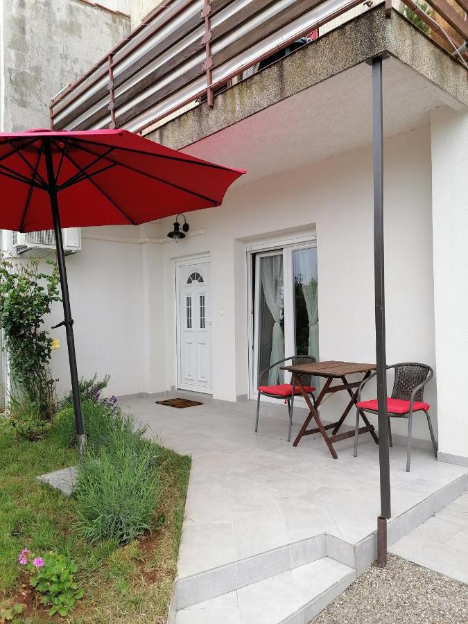 Leona Apartment Vidikovac, Pula Bagian luar foto